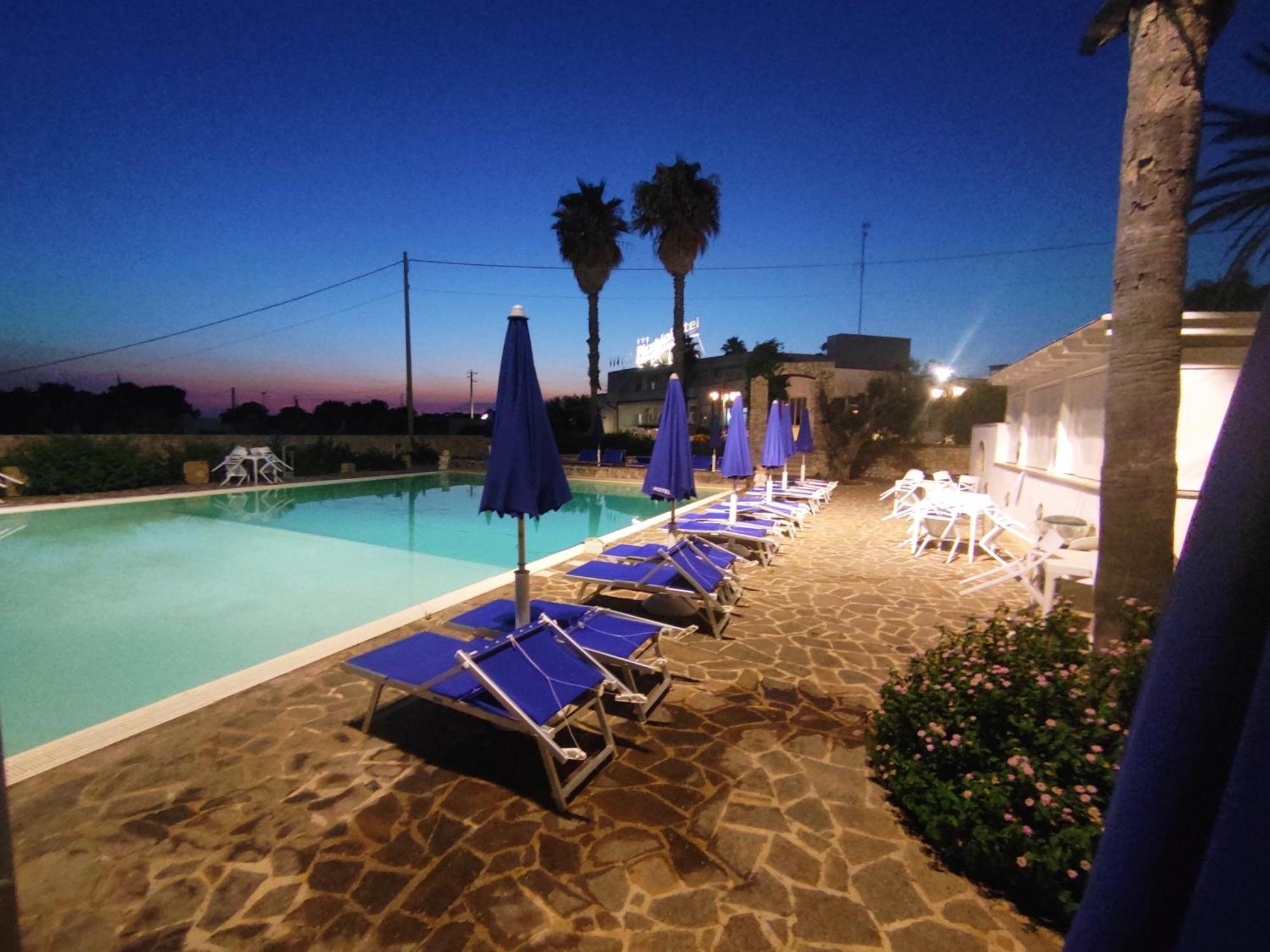Pescoluse Picchio Hotel Marina Di Pescoluse Esterno foto
