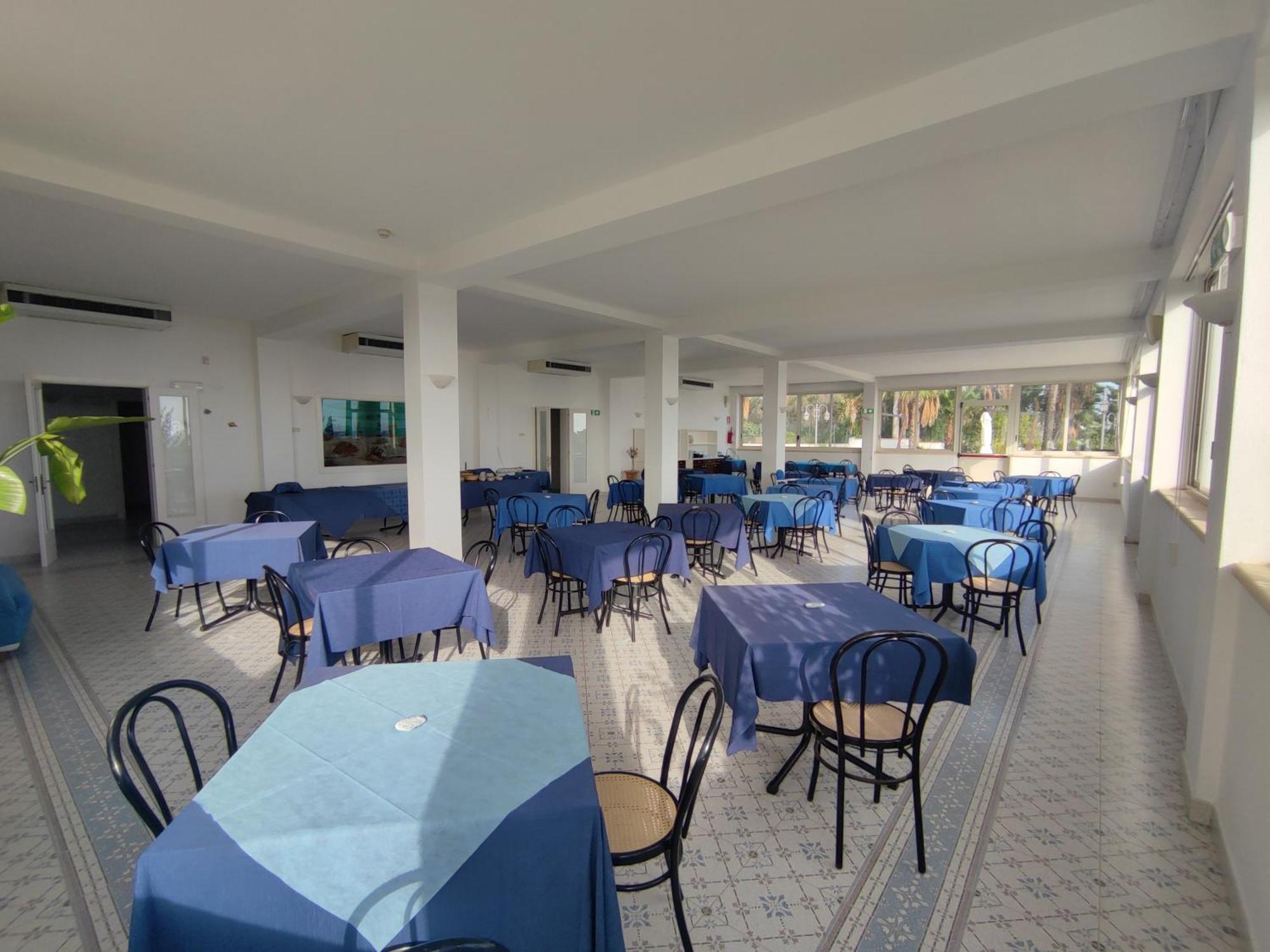 Pescoluse Picchio Hotel Marina Di Pescoluse Esterno foto